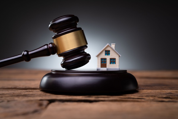 Shutterstock_indemnisationlocataireexpropriation-1