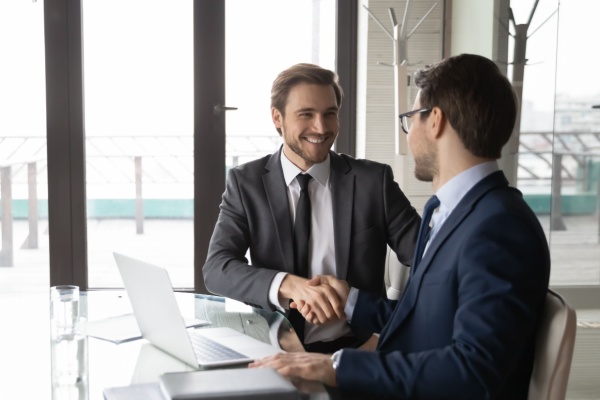 Shutterstock_ventepartsociete-1