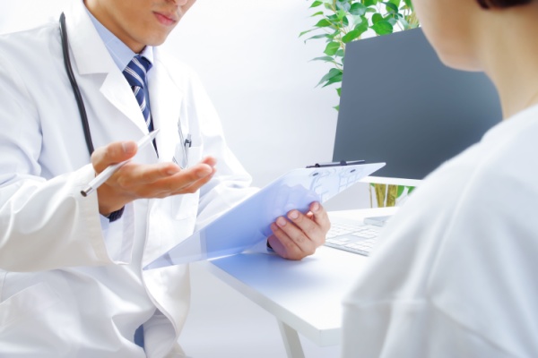 Shutterstock_nouveauxmodelesavismedicaux