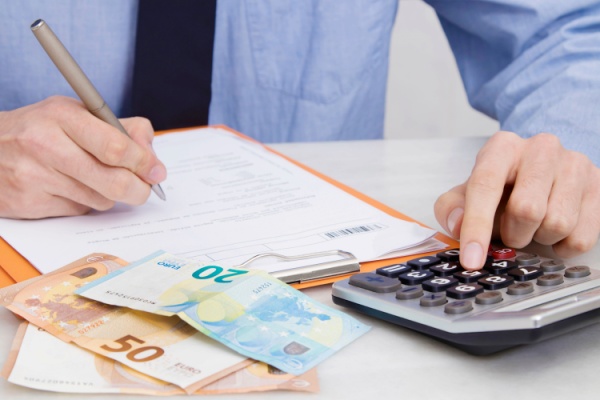 Shutterstock_surplustvaintracommunautaire