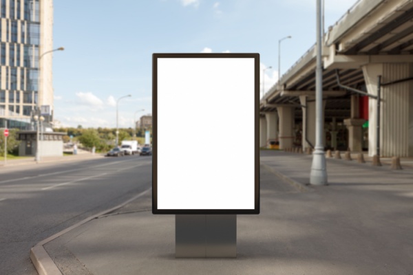 Shutterstock_taxelocalepubliciteexterieure