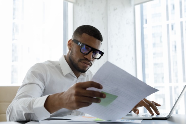 Shutterstock_relevefraisgeneraux