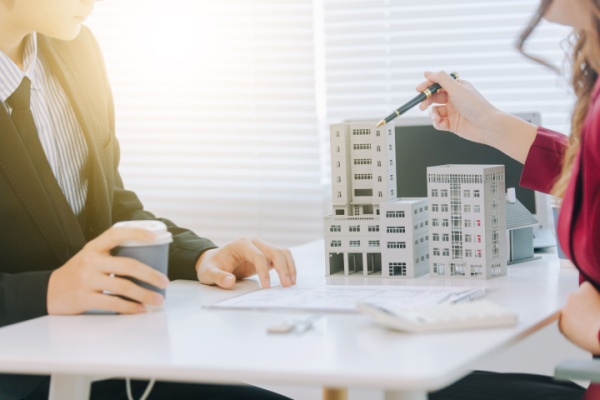 Shutterstock_taxebureau