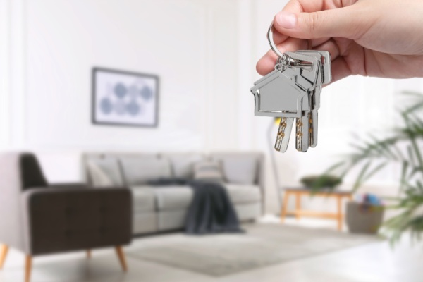 Shutterstock_lmpnonresidents